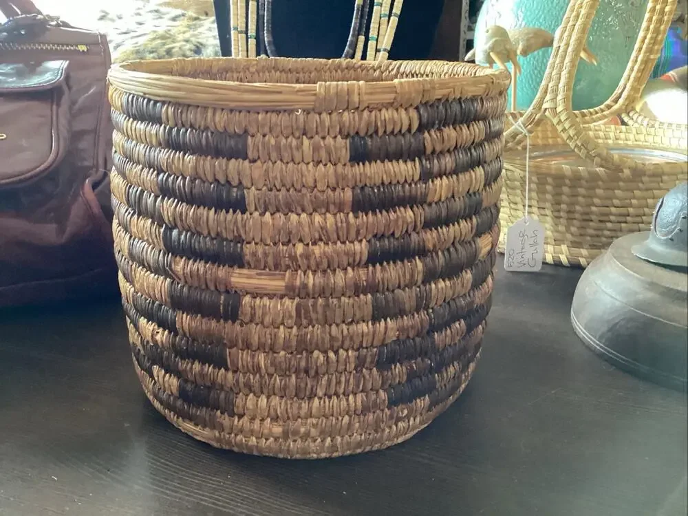OLD NATIVE AMERICAN Tohono O'odham Papago PIMA Cylindrical Basket 6.5 T 7.5 W